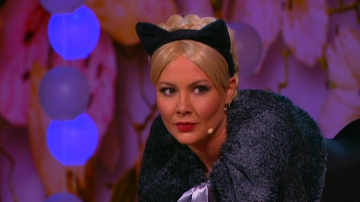 Камеди вумен сундучок из прошлого. Продюсер камеди вумен. Тнт камеди вумен 3. Камеди вумен 2013. Камеди вумен сундучок из прошлого.