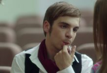 Физрук: Поцелуй – это измена?