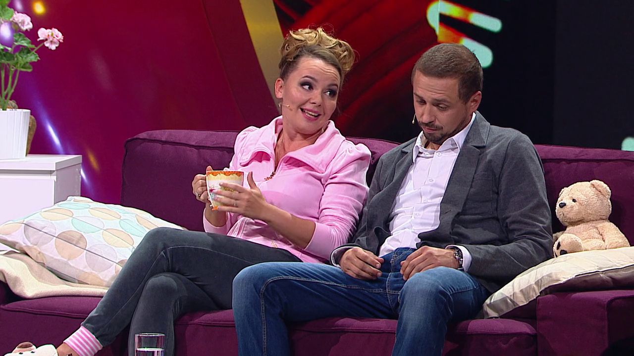 Супермаркет группа. Супермаркет любви. Камеди вумке. Супермаркет любви. Пара в продуктовом магазине.