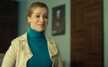 Универ. Новая общага: Стриптизерша дает Майклу взятку