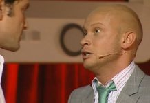 Виктор Васильев и Дмитрий Хрусталев – Сторож Эрмитажа